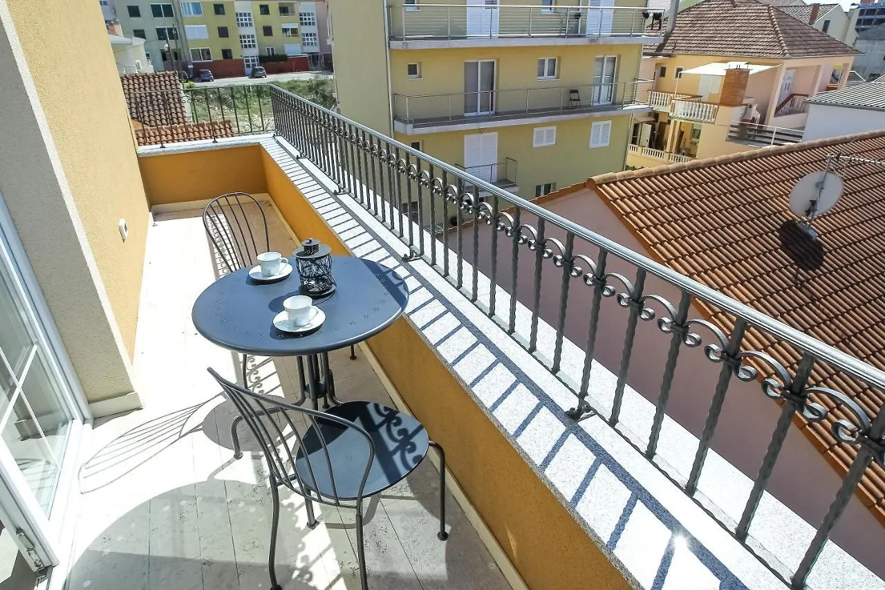 Rougemarin Apartments Biograd Na Moru
