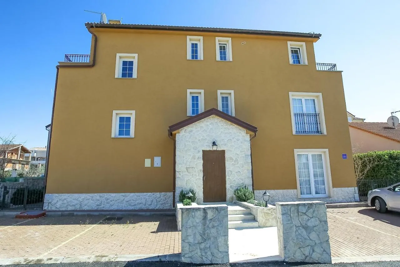 Rougemarin Apartments Biograd Na Moru